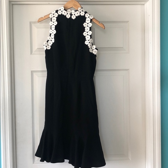 Designer  dress -never worn - Picture 3 of 3